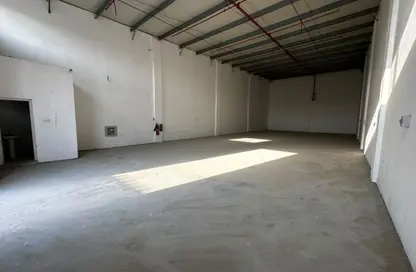 Warehouse - Studio - 1 Bathroom for rent in Ajman Industrial 1 - Ajman Industrial Area - Ajman