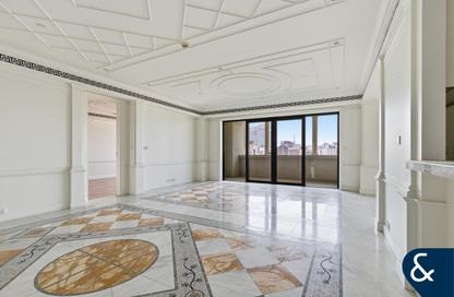 Apartment - 2 Bedrooms - 4 Bathrooms for sale in Palazzo Versace - Culture Village - Dubai