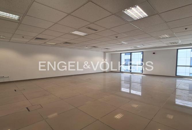 69102280 - Property Image 3