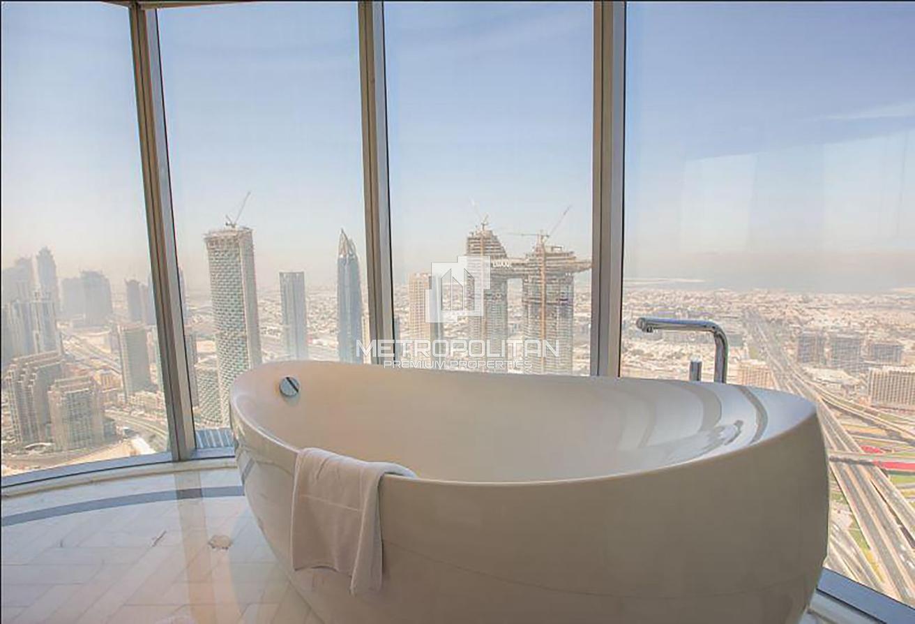 Prime Location | Luxurious | Burj Khalifa View photo 8