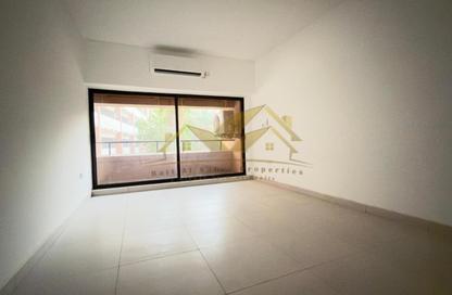 Apartment - 2 - 2 for rent in Karama Park Area - Al Karama - Bur Dubai - Dubai