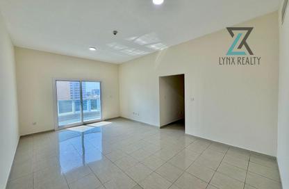 Apartment - 2 - 3 for rent in Mohammed Saeed Hareb Building (KML3) - Oud Metha - Bur Dubai - Dubai