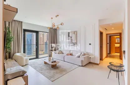 Apartment - 3 Bedrooms - 4 Bathrooms for sale in Vida Residences Dubai Marina - Dubai Marina - Dubai