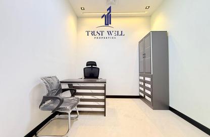 Business Centre - Studio - 5 Bathrooms for rent in Dar Al Salam Building - Corniche Road - Abu Dhabi Business Centre - Studio - 5 Bathrooms for rent in Dar Al Salam Building - Corniche Road - Abu Dhabi