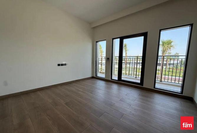 74235800 - Property Image 2