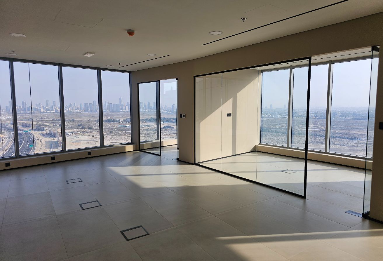 Studio office space in I Rise Tower, Barsha Heights (Tecom): 5