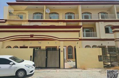 Townhouse - 4 Bedrooms - 4 Bathrooms for rent in Al Zaheya Gardens - Al Zahya - Ajman