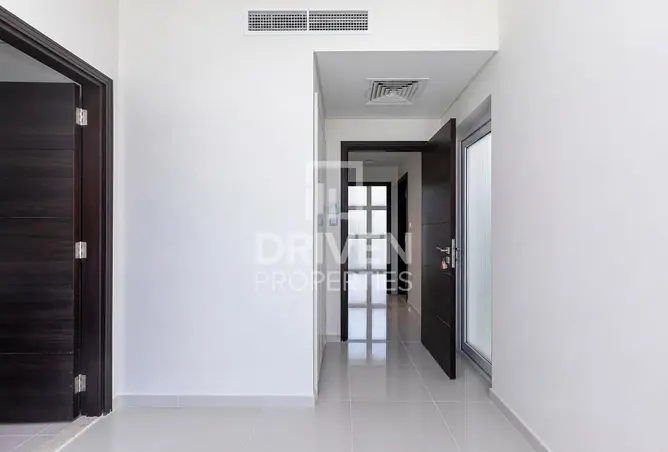 146005909 - Property Image 3