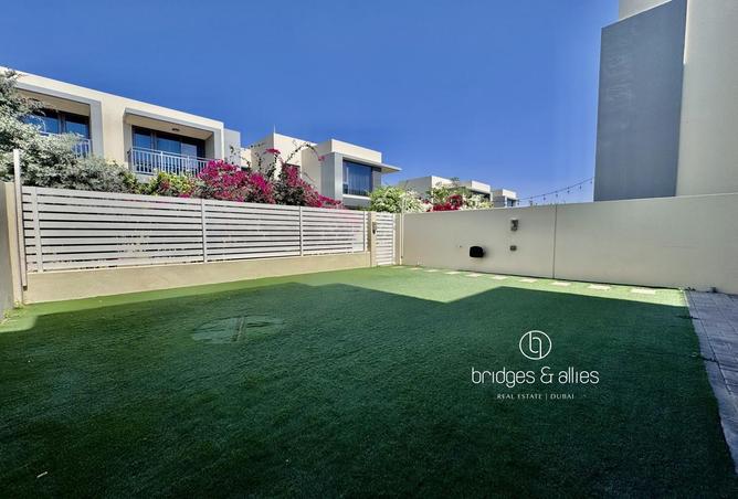 65163895 - صورة العقار 2