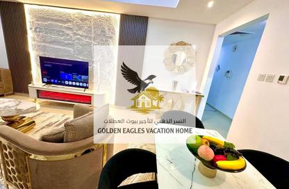 Apartment - 3 Bedrooms - 2 Bathrooms for rent in Beach Tower 2 - Al Khan Lagoon - Al Khan - Sharjah Apartment - 3 Bedrooms - 2 Bathrooms for rent in Beach Tower 2 - Al Khan Lagoon - Al Khan - Sharjah