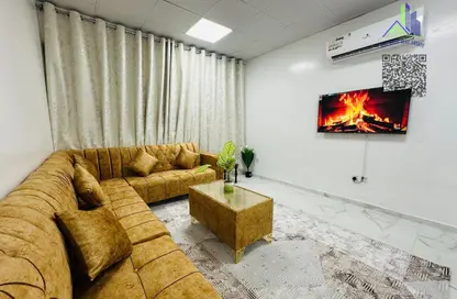 Apartment - 2 Bedrooms - 2 Bathrooms for rent in Al Jawhara Building - Al Rawda 3 - Al Rawda - Ajman