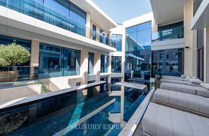 Villa - 7 Bedrooms - 7 Bathrooms for rent in Pearl Jumeirah Villas - Pearl Jumeirah - Jumeirah - Dubai