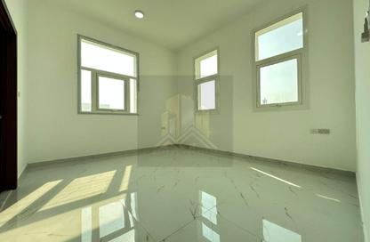 Apartment - 1 Bedroom - 2 Bathrooms for rent in Khalifa City A Villas - Khalifa City A - Khalifa City - Abu Dhabi Apartment - 1 Bedroom - 2 Bathrooms for rent in Khalifa City A Villas - Khalifa City A - Khalifa City - Abu Dhabi