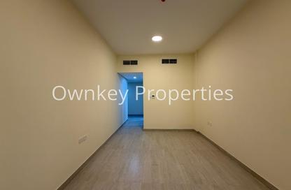 Apartment - Studio - 1 Bathroom for rent in Al Karama Sqaure - Al Karama - Dubai Apartment - Studio - 1 Bathroom for rent in Al Karama Sqaure - Al Karama - Dubai