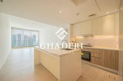Apartment - 2 Bedrooms - 4 Bathrooms for rent in LIV Residence - Dubai Marina - Dubai
