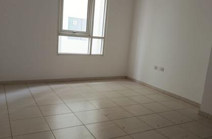 Apartment - 2 - 2 for rent in Dar Al Majaz - Jamal Abdul Nasser Street - Al Majaz - Sharjah Apartment - 2 - 2 for rent in Dar Al Majaz - Jamal Abdul Nasser Street - Al Majaz - Sharjah