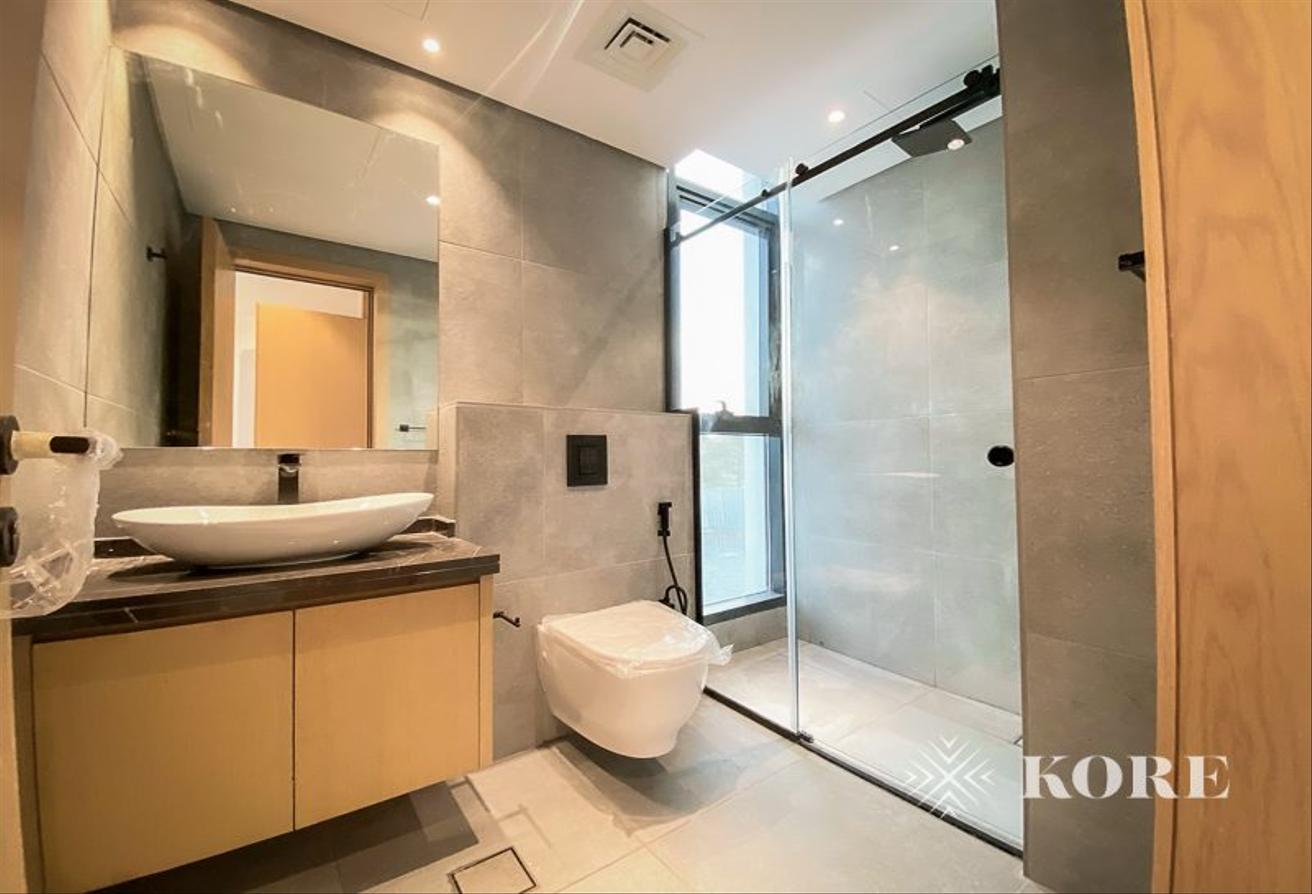 Modern Large Layout | Upgraded | Sky Room photo 5