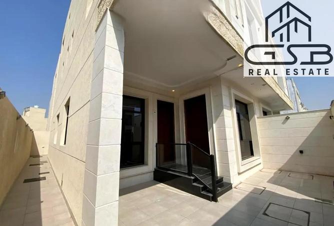 62470587 - Property Image 2