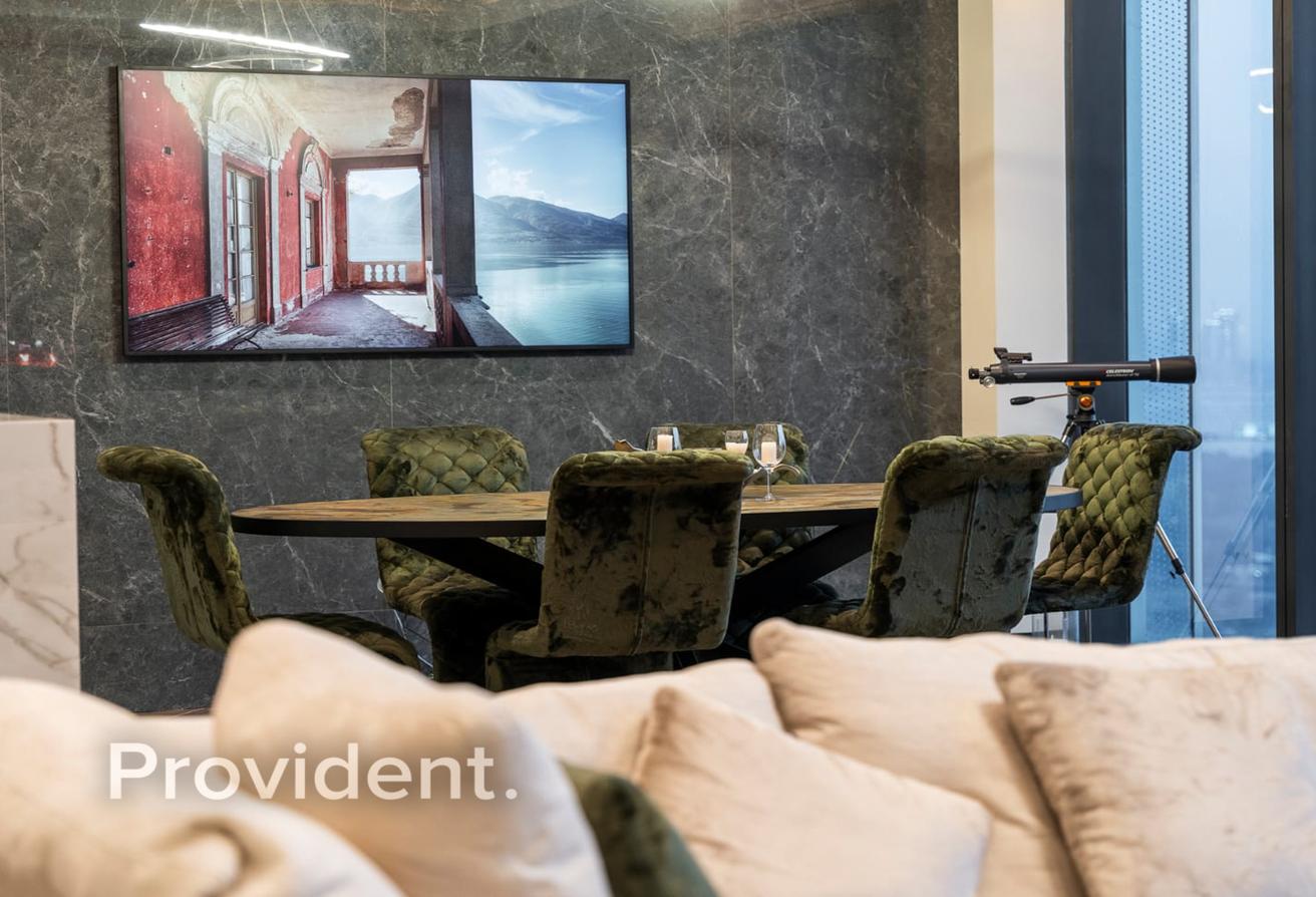 Luxury Furnishing | Duplex | Burj View photo 7