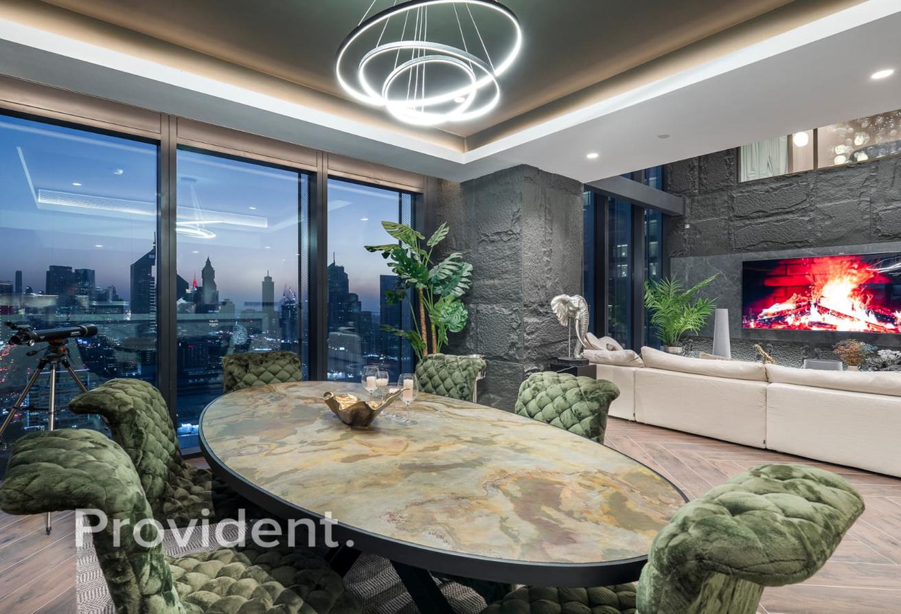 Luxury Furnishing | Duplex | Burj View photo 4