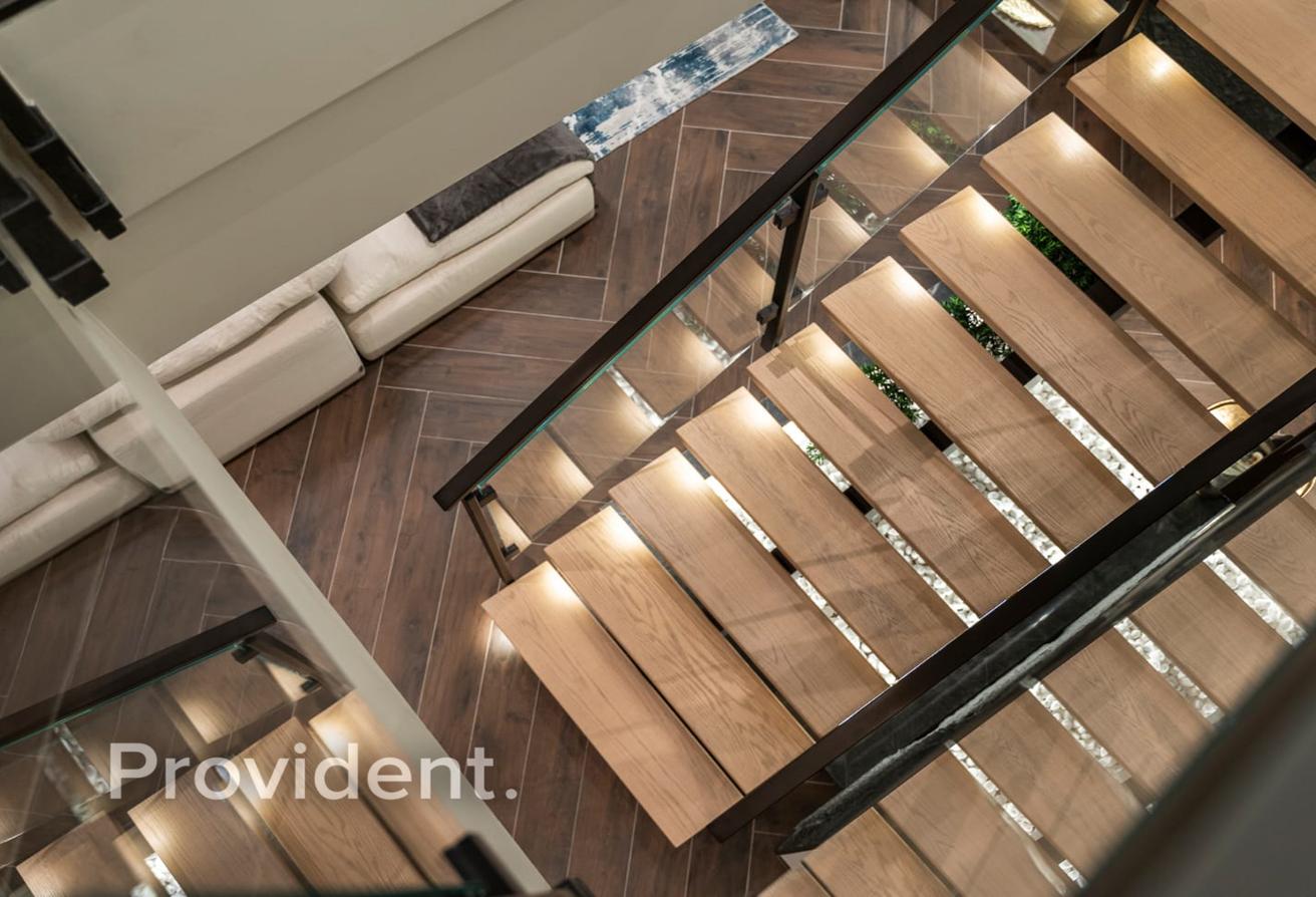 Luxury Furnishing | Duplex | Burj View photo 27