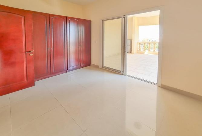 65163119 - Property Image 3