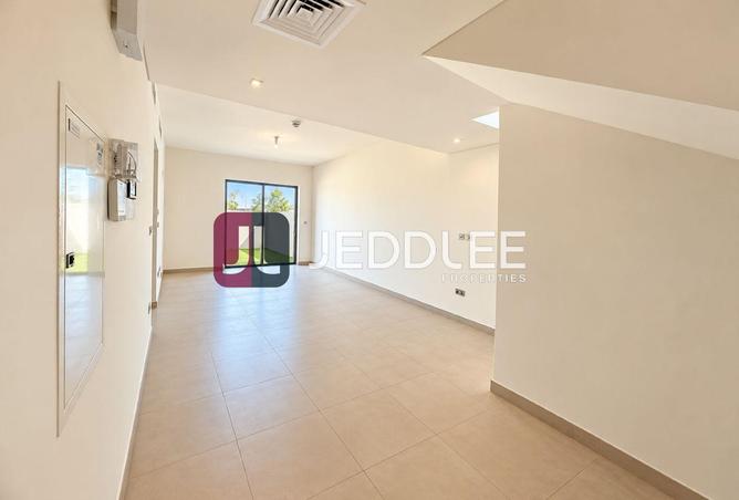 3-bed townhouse in Noya Viva — photo 2