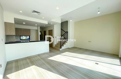 Townhouse - 3 - 3 for rent in Greenwoods - Damac Hills - Dubai