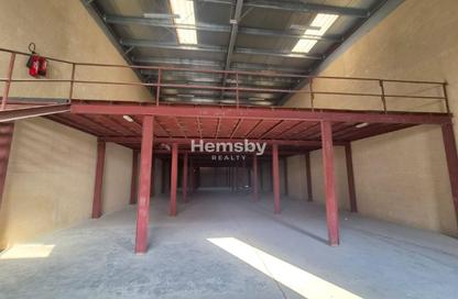 Warehouse - Studio - 1 for rent in Dubai Investment Park (DIP) - Dubai