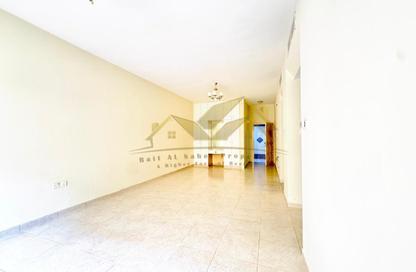 Apartment - Studio - 1 Bathroom for rent in Al Raffa - Bur Dubai - Dubai