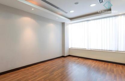 Office Space - Studio - 1 for rent in Palace Tower 1 - Palace Towers - Dubai Silicon Oasis - Dubai Office Space - Studio - 1 for rent in Palace Tower 1 - Palace Towers - Dubai Silicon Oasis - Dubai