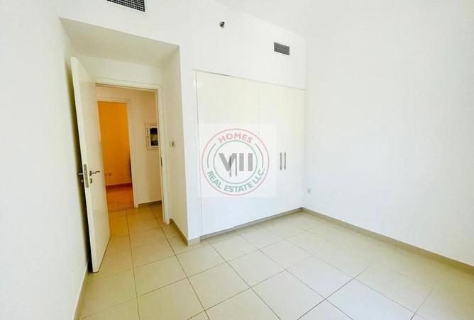 97836555 - Property Image 3