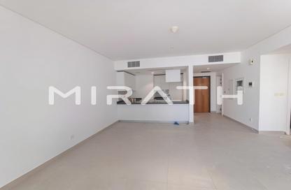 Apartment - 2 - 2 for rent in Golden Sands 15 - Al Mankhool - Bur Dubai - Dubai