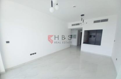 Apartment - 1 Bedroom - 2 Bathrooms for rent in Uniestate Supreme Residence - Arjan - Dubai