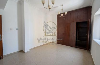 Apartment - Studio - 1 Bathroom for rent in Al Butina 9 Building - Al Butina - Sharjah Apartment - Studio - 1 Bathroom for rent in Al Butina 9 Building - Al Butina - Sharjah