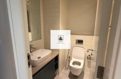 Apartment - Studio - 2 Bathrooms for rent in East Village - Aljada - Sharjah