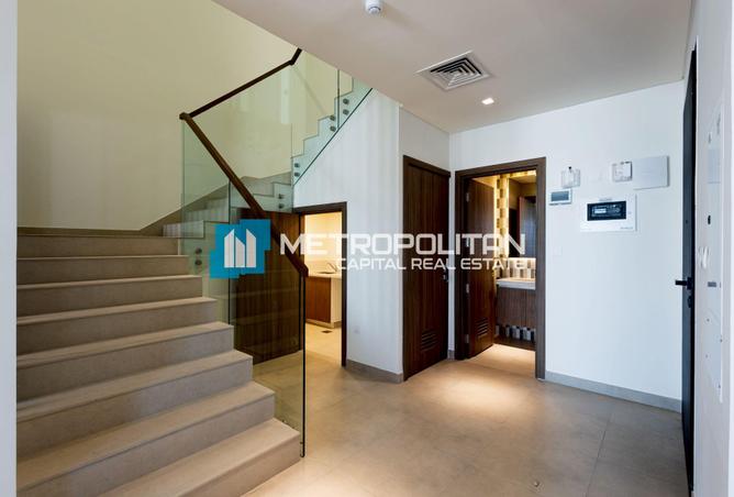 77387592 - Property Image 2