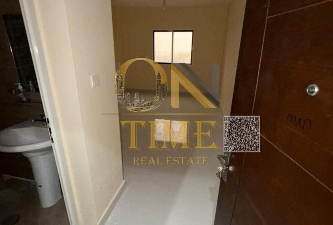 73168294 - Property Image 2