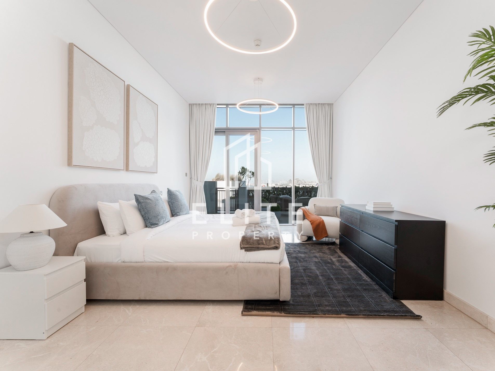 Luxury Waterfront 1BR | With direct Pool Access