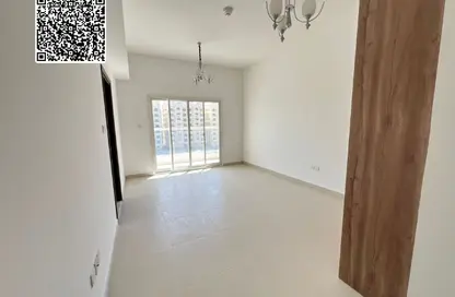 Apartment - 1 Bathroom for rent in Al Ameera Village - Ajman