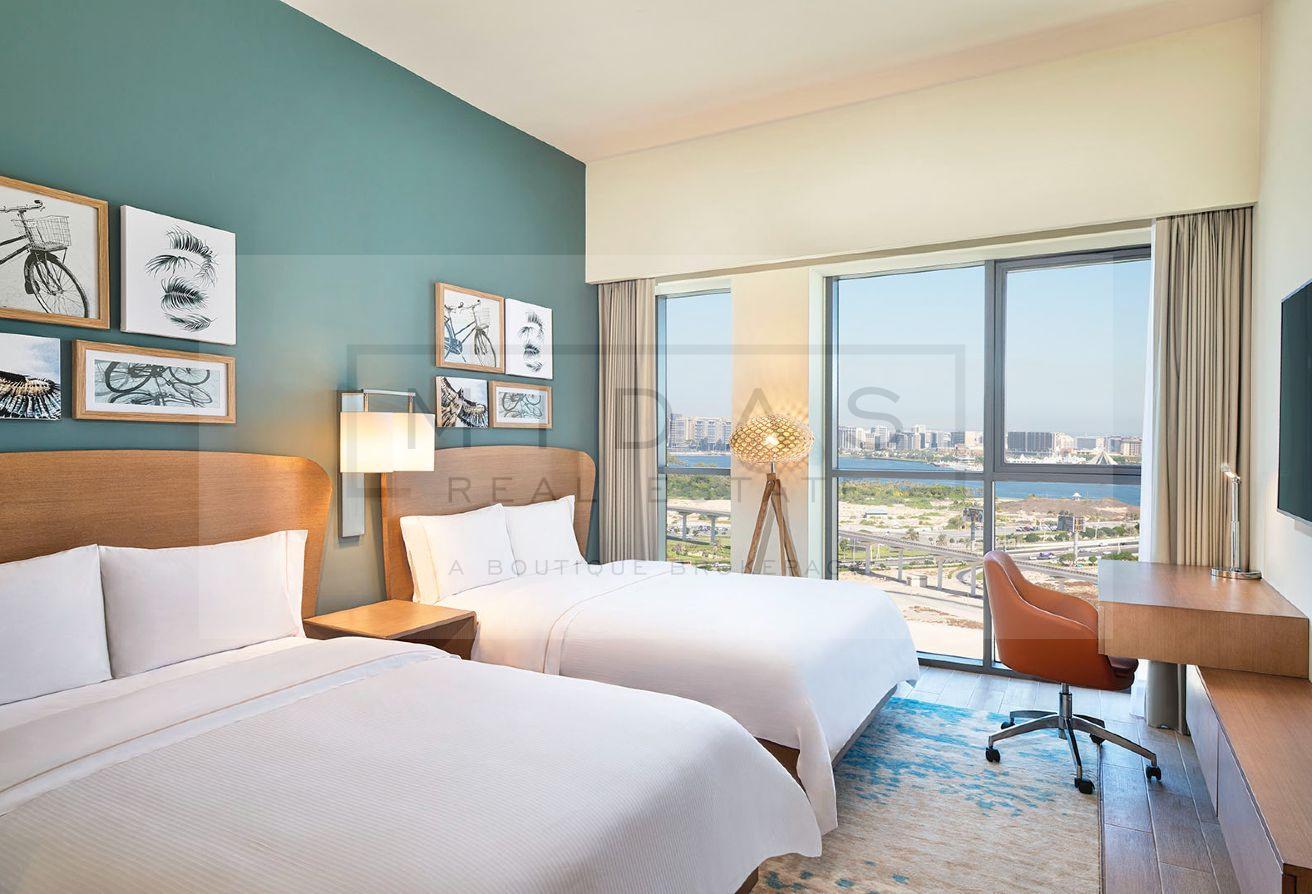 Free Breakfast I Earn Marriott Points I 12 Cheques photo 6
