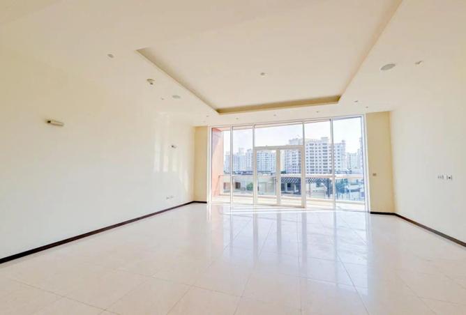 54403689 - صورة العقار 2