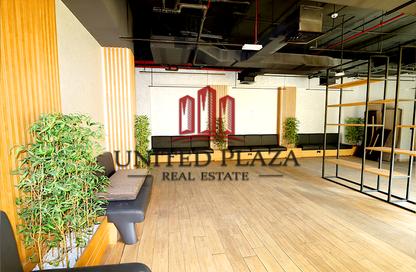 Retail - Studio for rent in Al Bateen - Abu Dhabi