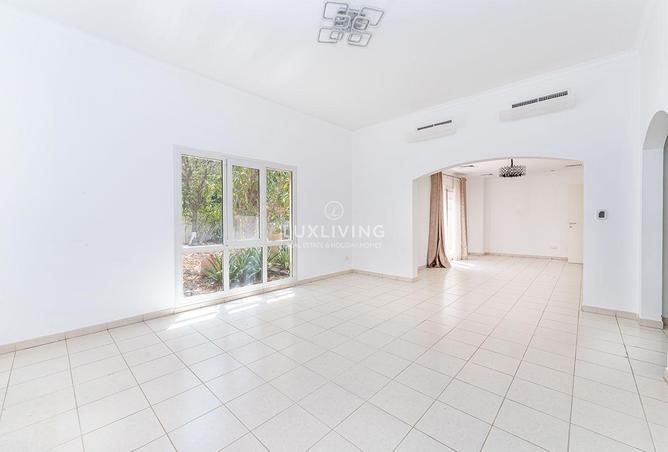 113695474 - Property Main Image