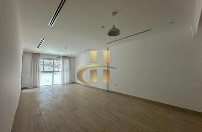 Apartment - 2 - 4 for rent in Mayas Geneva - District 14 - Jumeirah Village Circle - Dubai Apartment - 2 - 4 for rent in Mayas Geneva - District 14 - Jumeirah Village Circle - Dubai