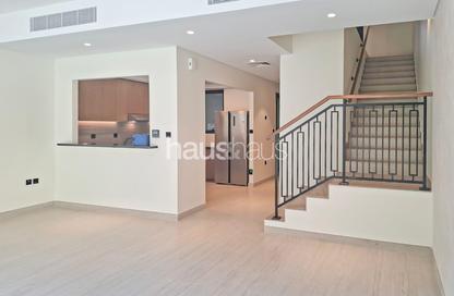 Townhouse - 4 - 4 for rent in Portofino - Damac Lagoons - Dubai