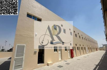 Labor Camp - Studio - 7+ Bathrooms for rent in Al Sajaa S - Al Sajaa - Sharjah