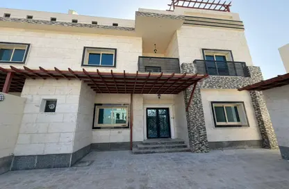 فيلا - 6 غرف نوم - 7 حمامات للايجار في مدينة شخبوط - أبوظبي