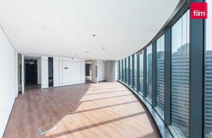 Office Space - Studio - 1 Bathroom for rent in Business Tower - Business Bay - Dubai