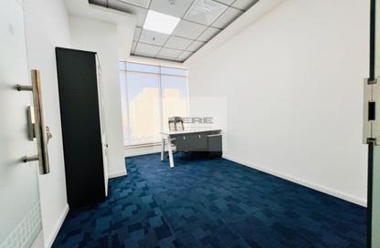 Office Space - Studio - 2 Bathrooms for rent in Burj Nahar Building - Al Muteena - Deira - Dubai